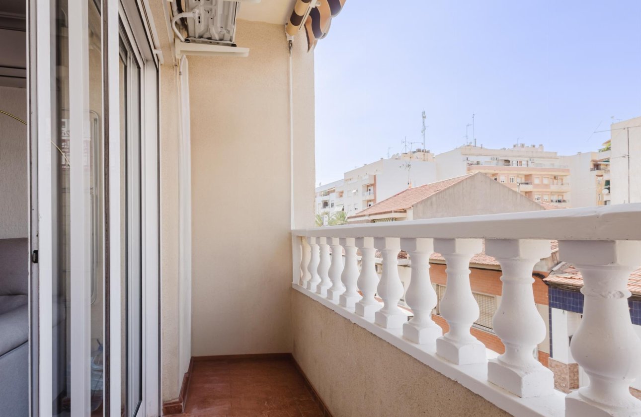Reventa - Apartamento / piso - Torrevieja - Centro