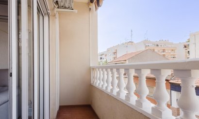 Reventa - Apartamento / piso - Torrevieja - Centro