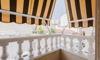 Reventa - Apartamento / piso - Torrevieja - Centro