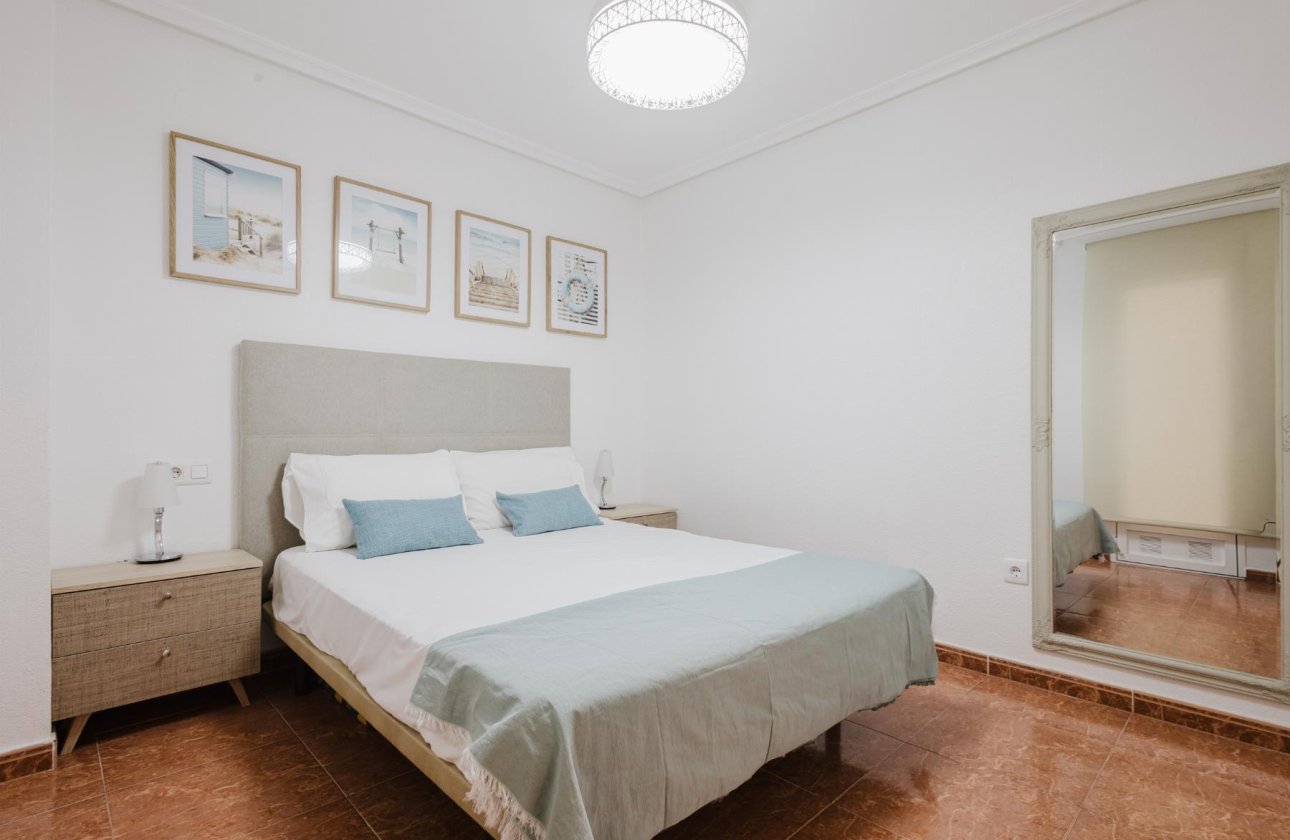 Reventa - Apartamento / piso - Torrevieja - Centro