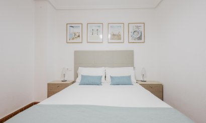 Reventa - Apartamento / piso - Torrevieja - Centro
