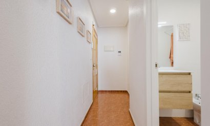 Reventa - Apartamento / piso - Torrevieja - Centro