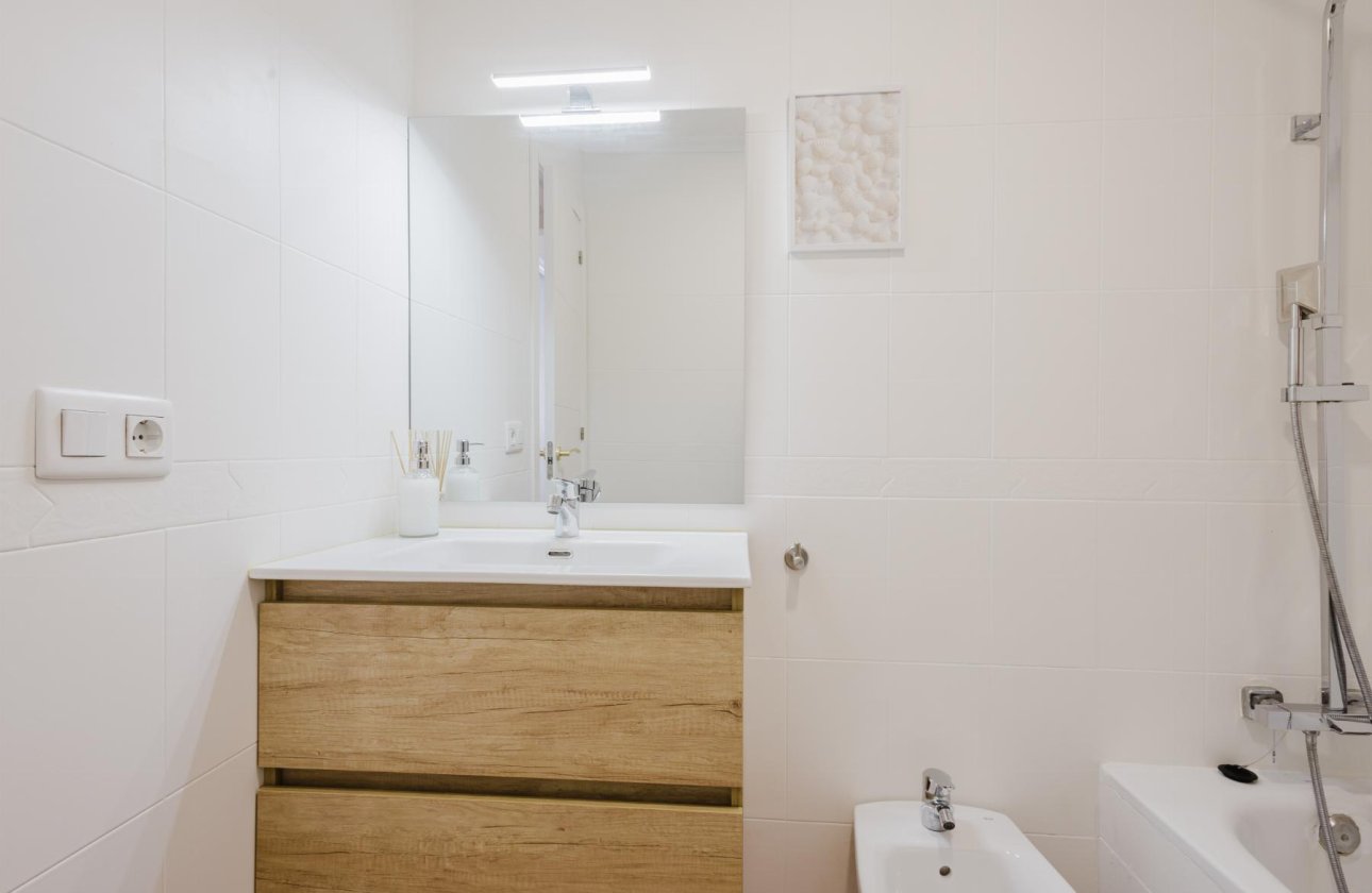 Reventa - Apartamento / piso - Torrevieja - Centro