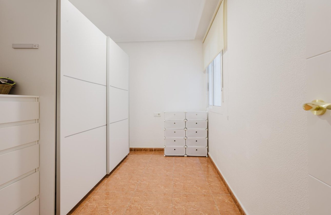 Reventa - Apartamento / piso - Torrevieja - Centro