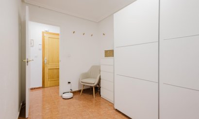 Reventa - Apartamento / piso - Torrevieja - Centro
