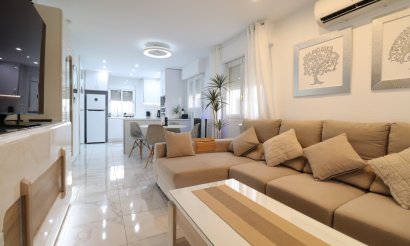 Reventa - Villa - Orihuela Costa - La Florida