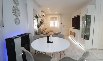 Reventa - Villa - Orihuela Costa - La Florida