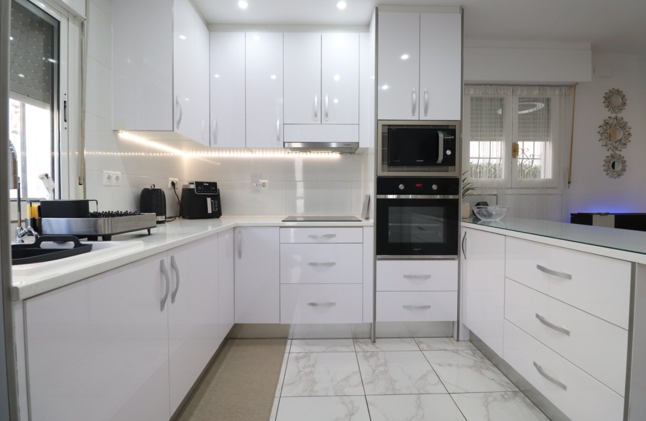 Reventa - Villa - Orihuela Costa - La Florida