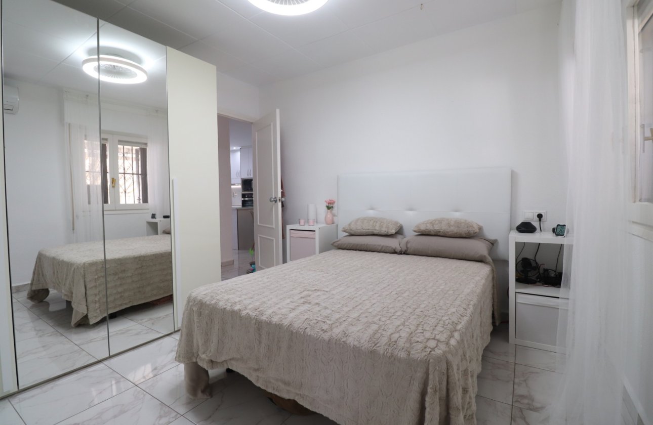 Reventa - Villa - Orihuela Costa - La Florida