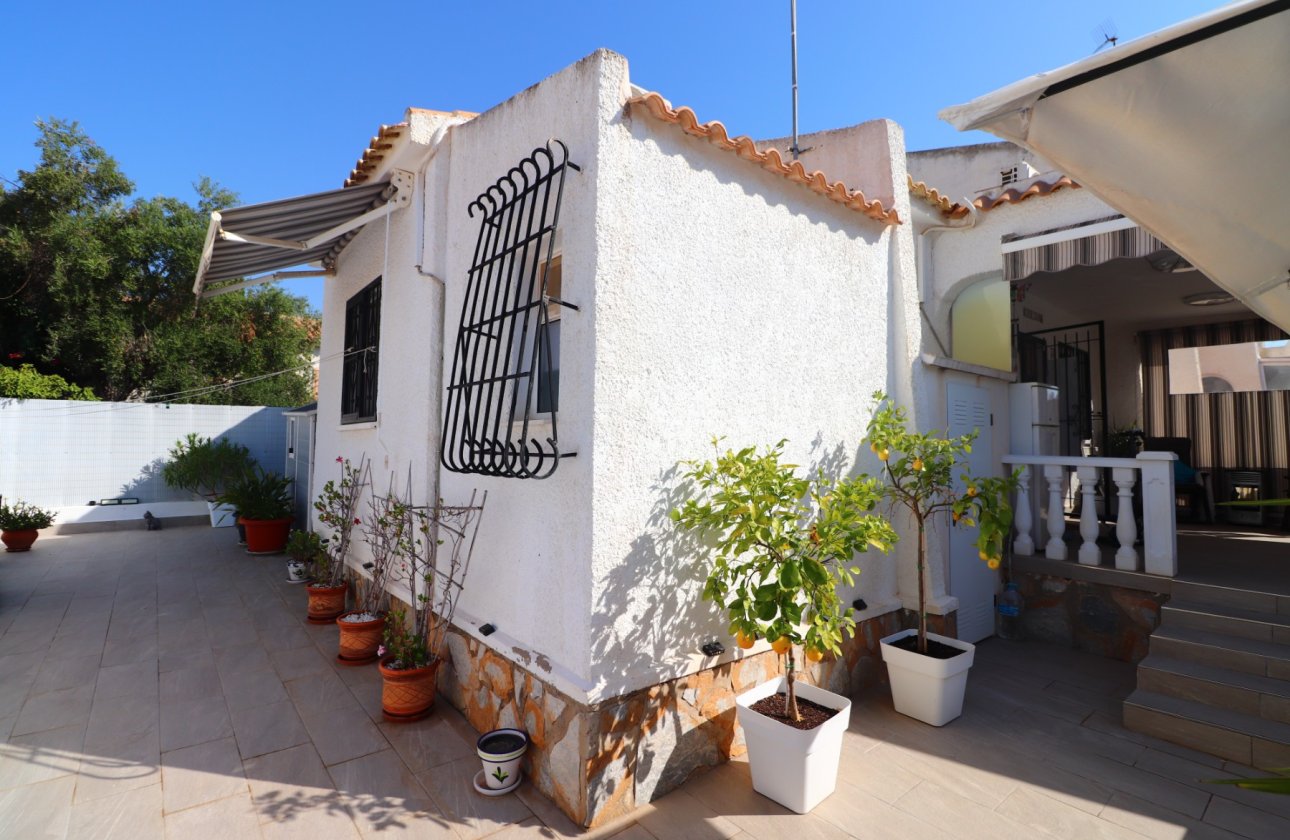 Reventa - Villa - Orihuela Costa - La Florida