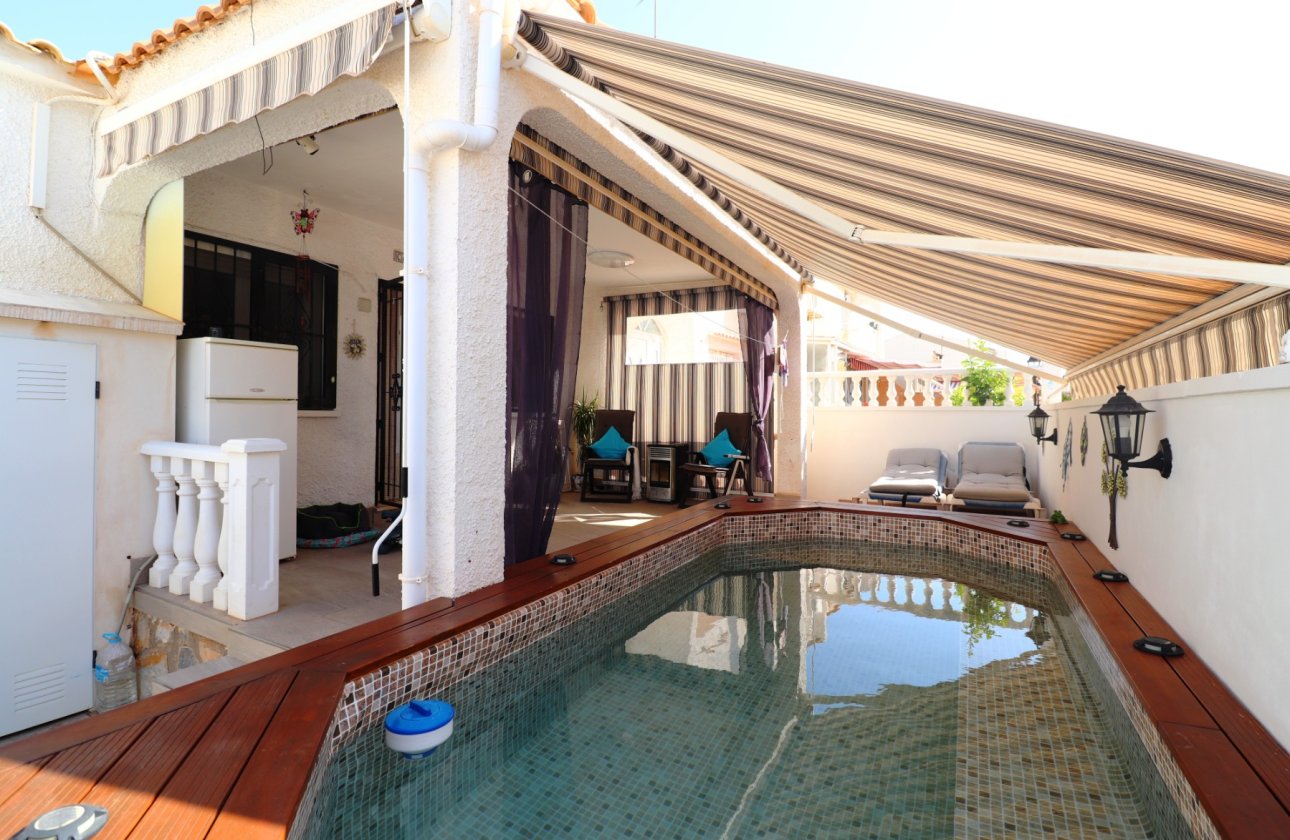 Reventa - Villa - Orihuela Costa - La Florida