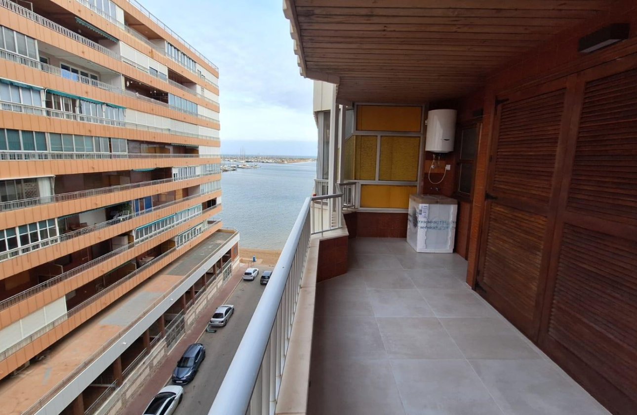 Reventa - Apartamento / piso - Torrevieja - Playa del Acequión