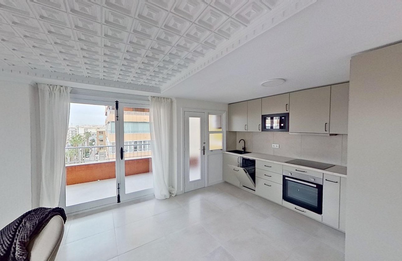Reventa - Apartamento / piso - Torrevieja - Playa del Acequión