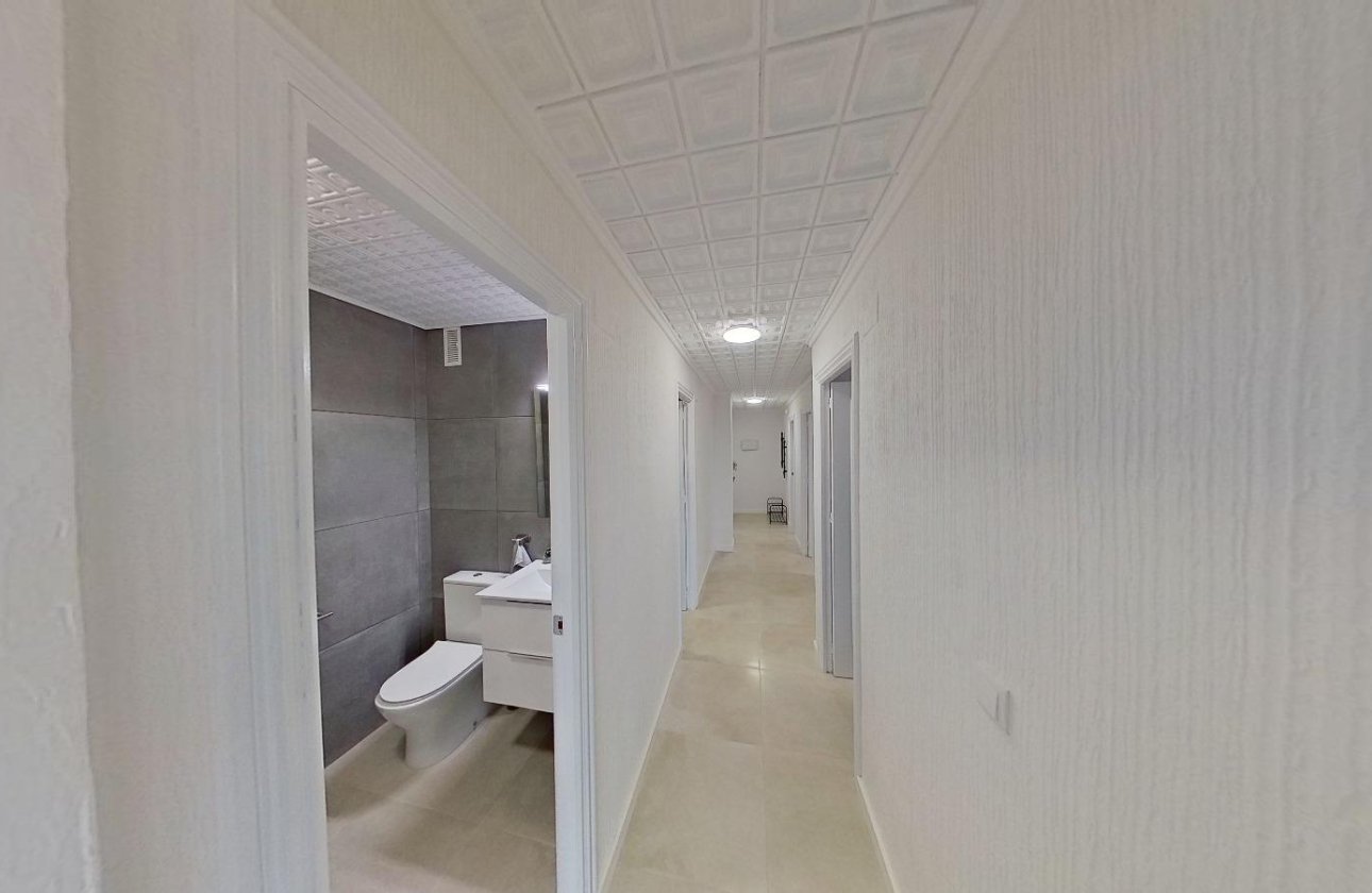 Reventa - Apartamento / piso - Torrevieja - Playa del Acequión