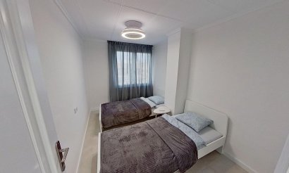 Reventa - Apartamento / piso - Torrevieja - Playa del Acequión