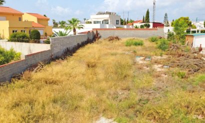 Resale - Plot / Land - Torrevieja - Los Balcones