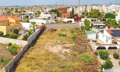 Resale - Plot / Land - Torrevieja - Los Balcones