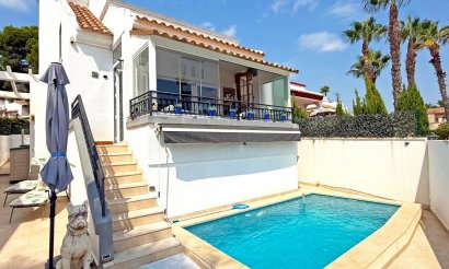 Revente - Villa - Orihuela Costa - Villamartín