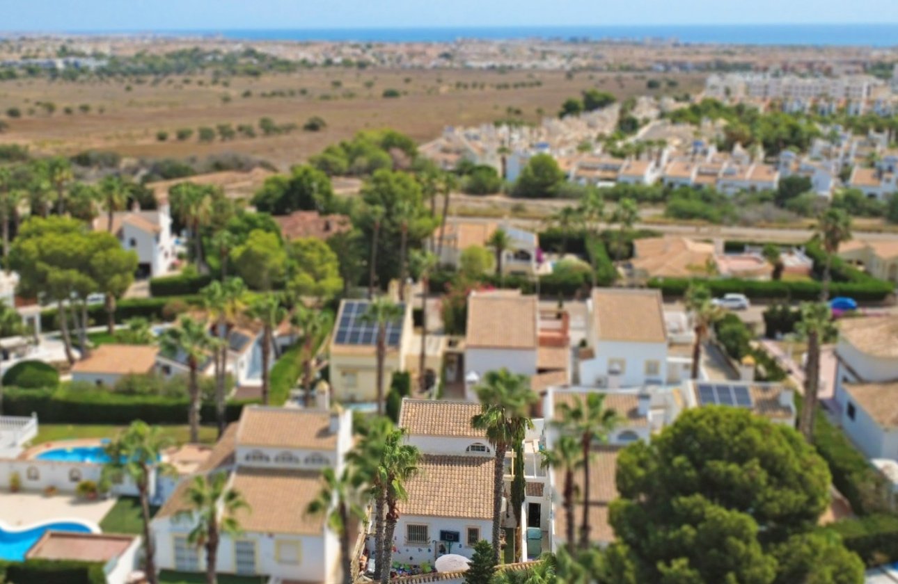 Revente - Villa - Orihuela Costa - Villamartín