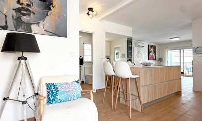 Revente - Villa - Orihuela Costa - Villamartín