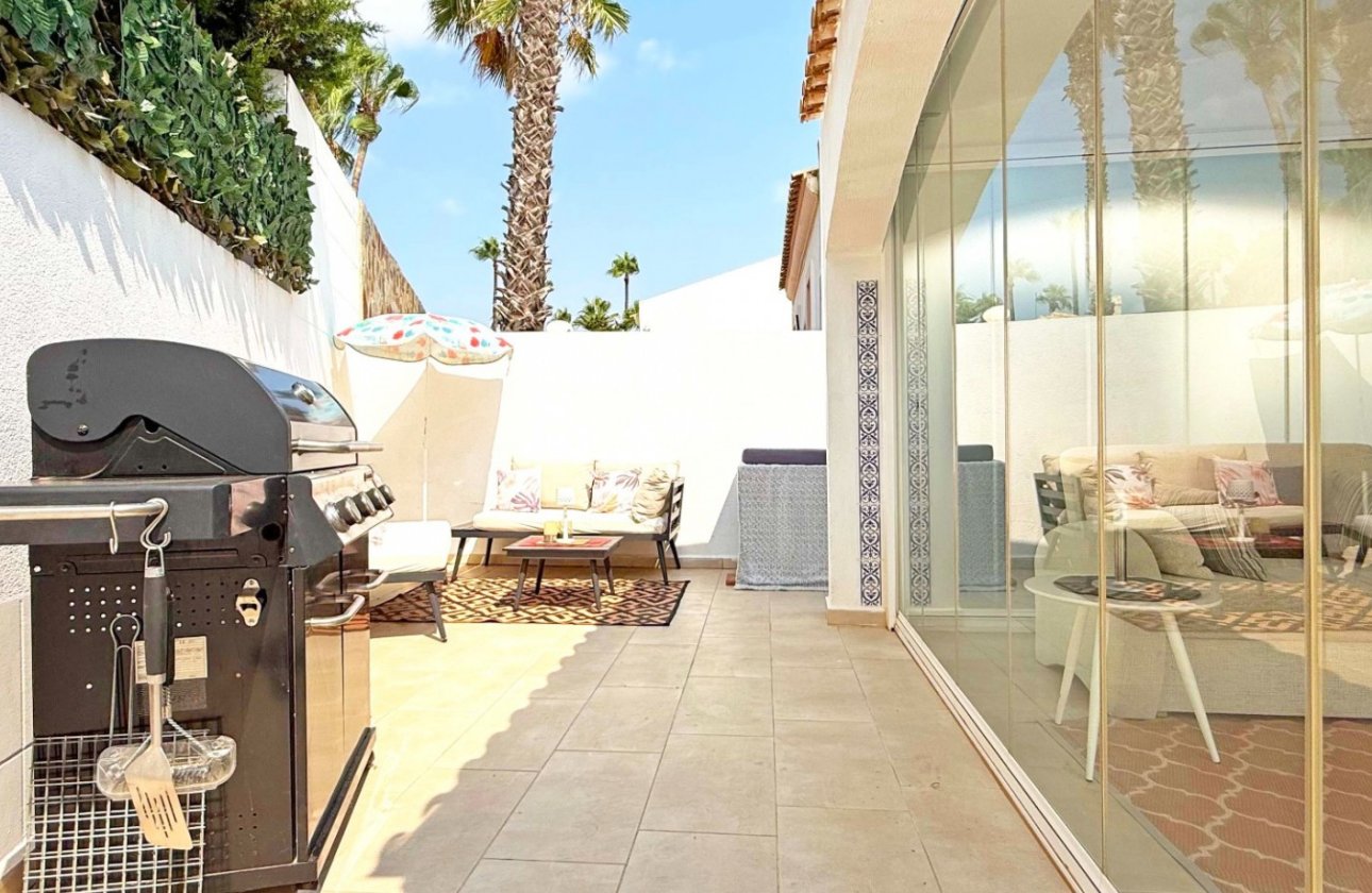 Revente - Villa - Orihuela Costa - Villamartín