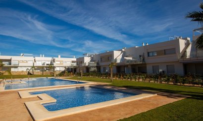 Obra nueva - Bungalow - Orihuela Costa - Vistabella Golf