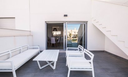 Obra nueva - Bungalow - Orihuela Costa - Vistabella Golf