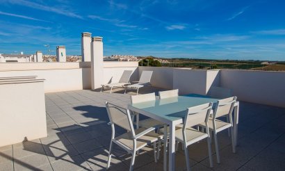 Obra nueva - Bungalow - Orihuela Costa - Vistabella Golf
