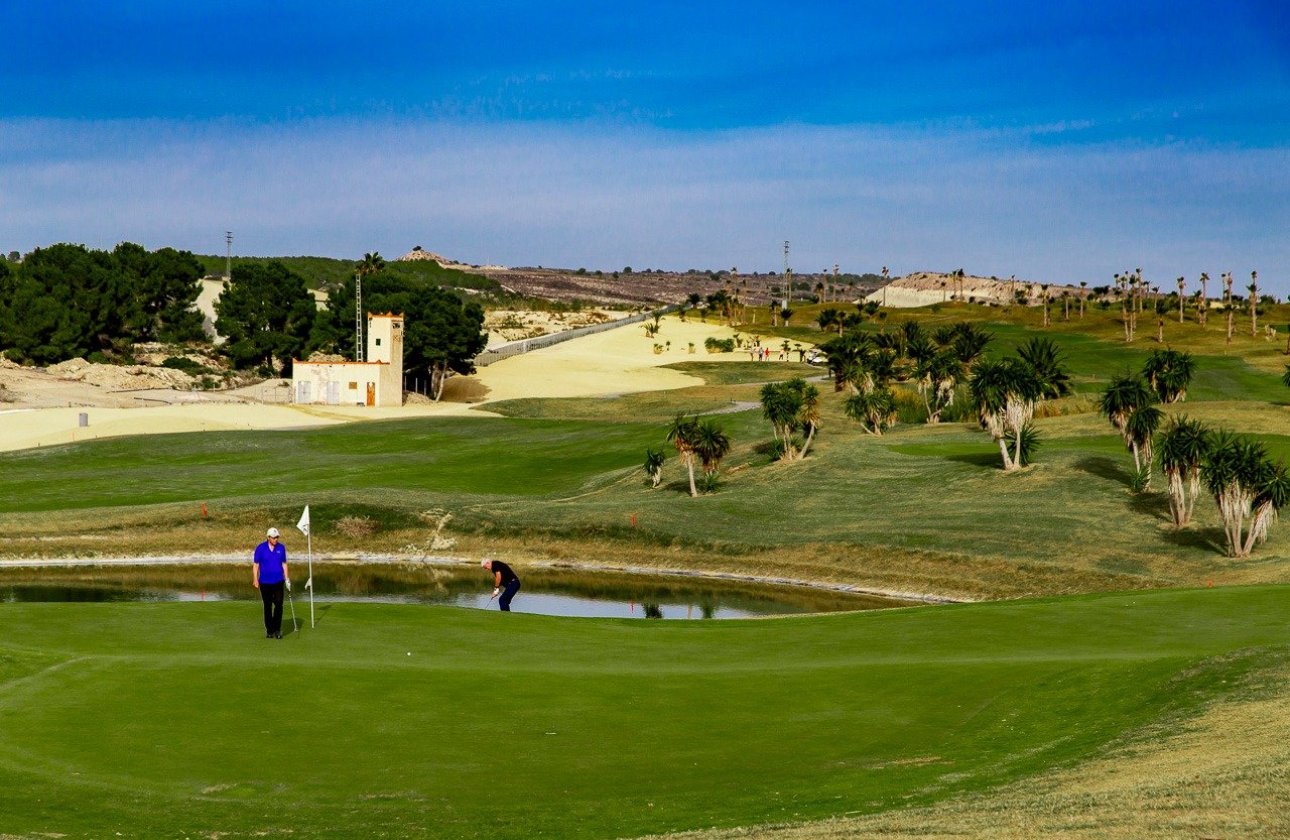 Obra nueva - Bungalow - Orihuela Costa - Vistabella Golf