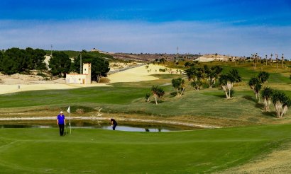 Obra nueva - Bungalow - Orihuela Costa - Vistabella Golf