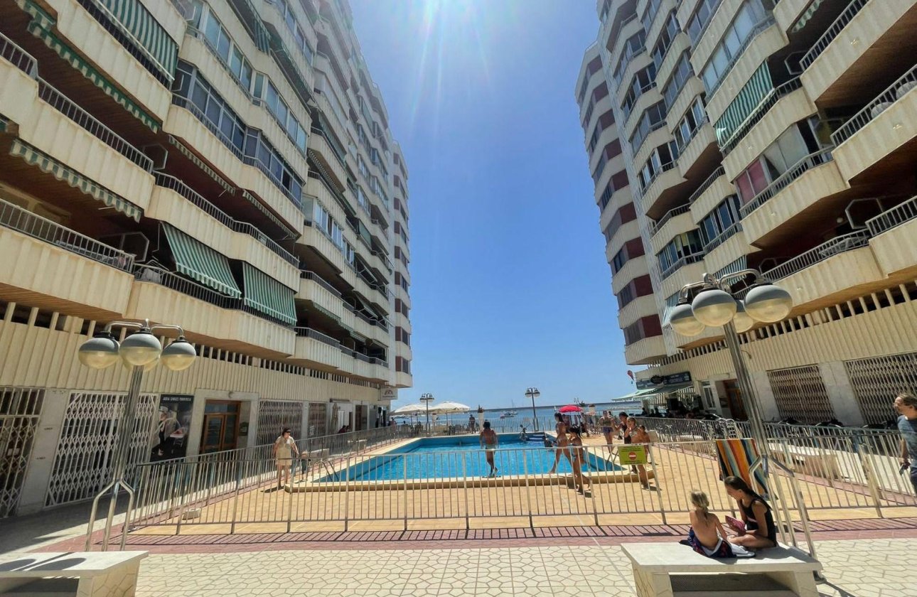 Reventa - Apartamento / piso - Torrevieja - Playa del Acequión