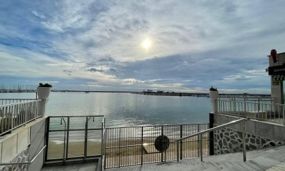 Reventa - Apartamento / piso - Torrevieja - Playa del Acequión