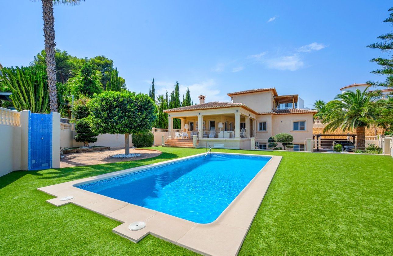 Resale - Villa - Benissa