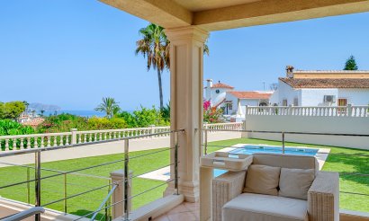 Resale - Villa - Benissa