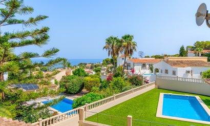Resale - Villa - Benissa