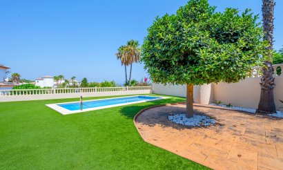 Resale - Villa - Benissa