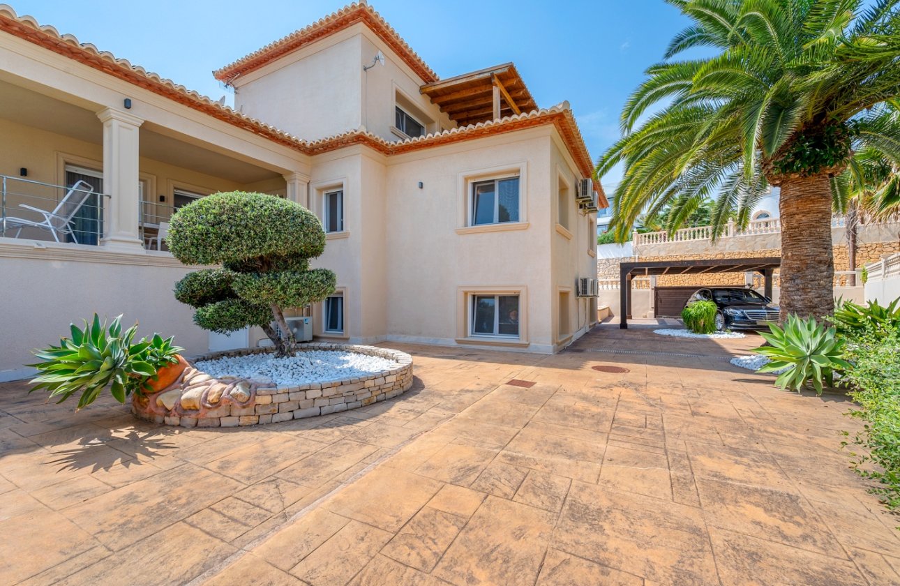 Resale - Villa - Benissa