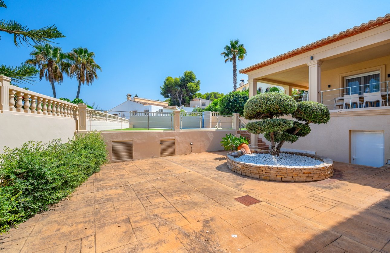 Resale - Villa - Benissa