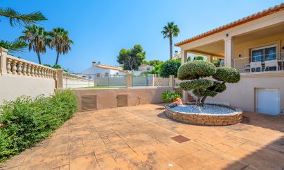 Resale - Villa - Benissa