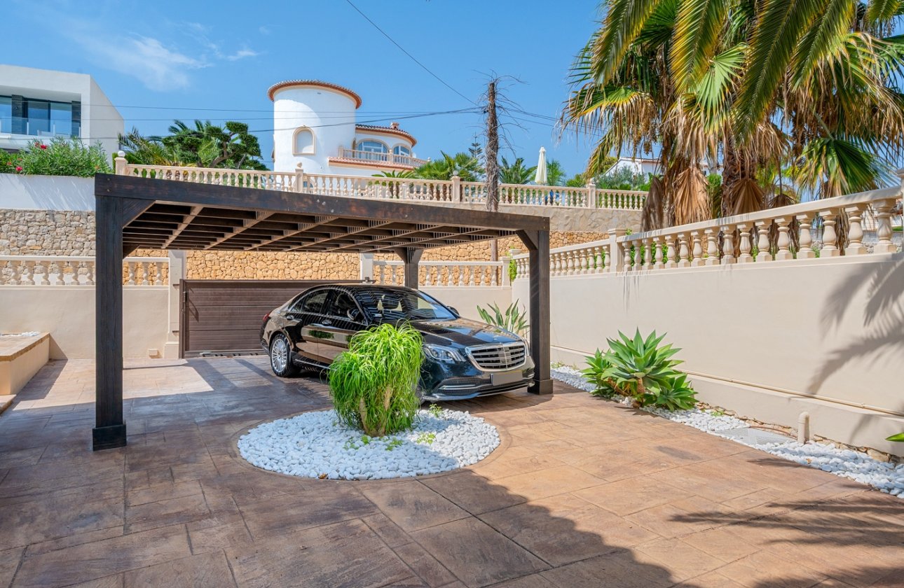 Resale - Villa - Benissa