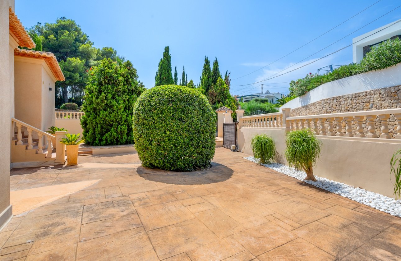 Resale - Villa - Benissa