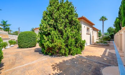 Resale - Villa - Benissa
