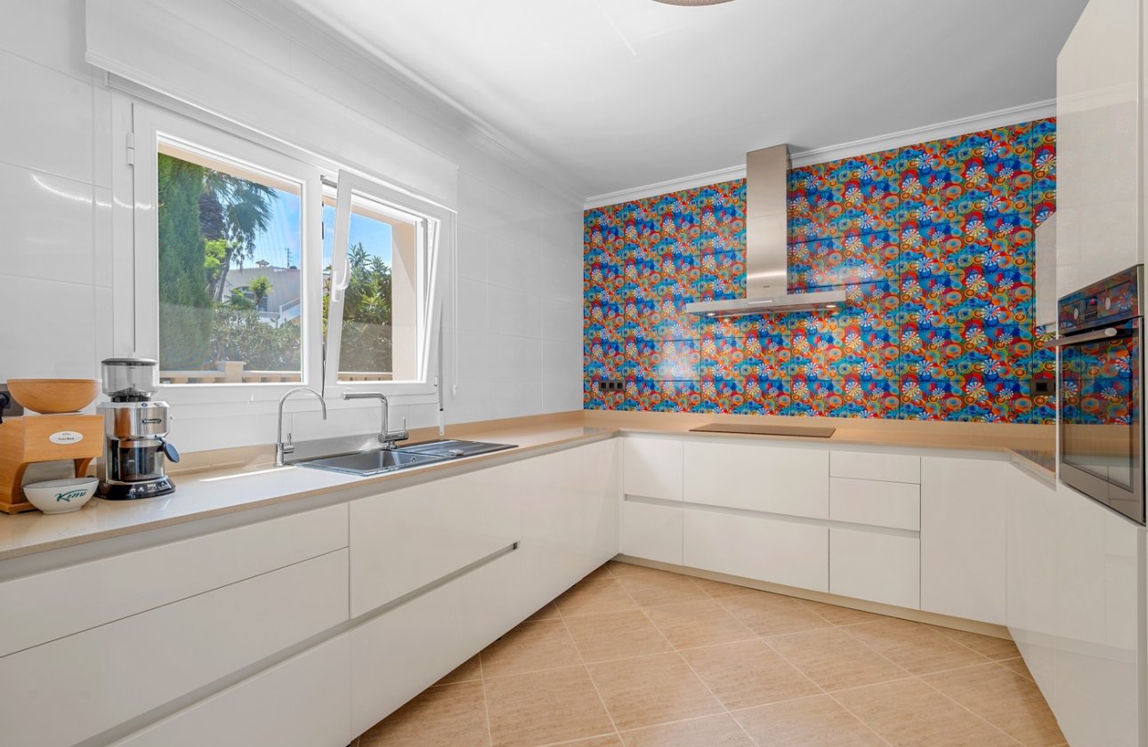 Resale - Villa - Benissa