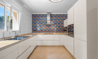 Resale - Villa - Benissa