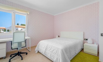 Resale - Villa - Benissa