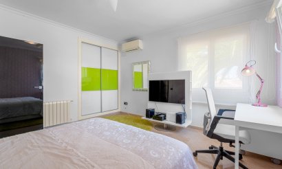 Resale - Villa - Benissa