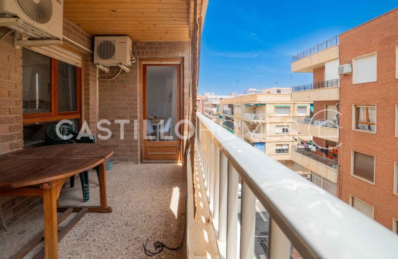 Resale - Apartment / flat - Torrevieja - El acequión