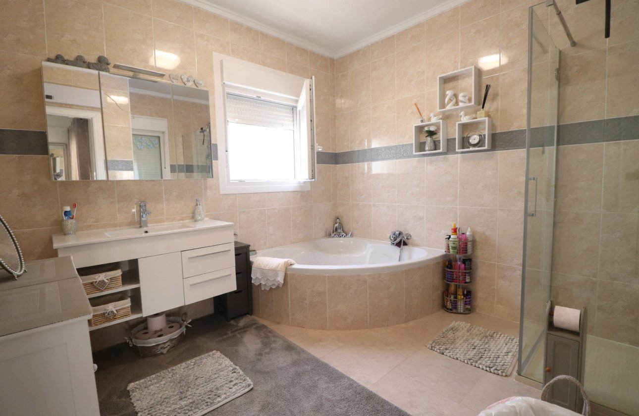 Resale - Townhouse - Benijofar - Monte Azul