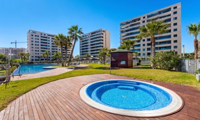 Resale - Apartment / flat - Orihuela Costa - Punta Prima