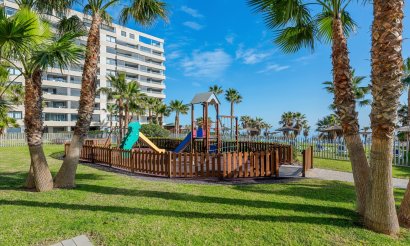 Resale - Apartment / flat - Orihuela Costa - Punta Prima